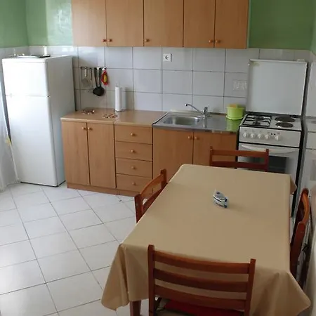 Heli Apartment