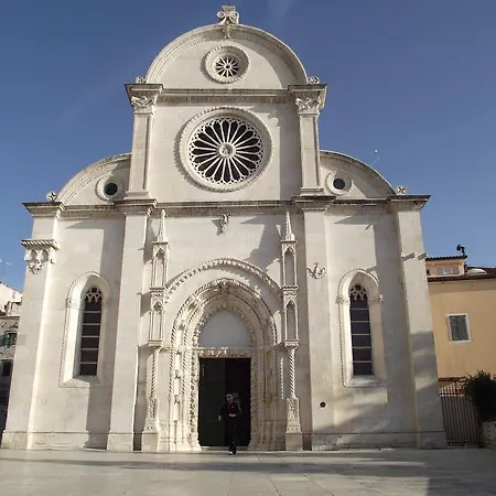 Heli Sibenik
